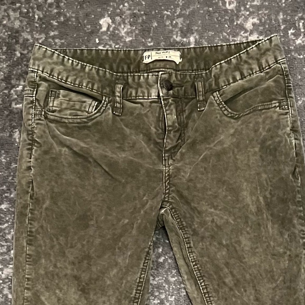 Free People Green Corduroy Jeans size W28